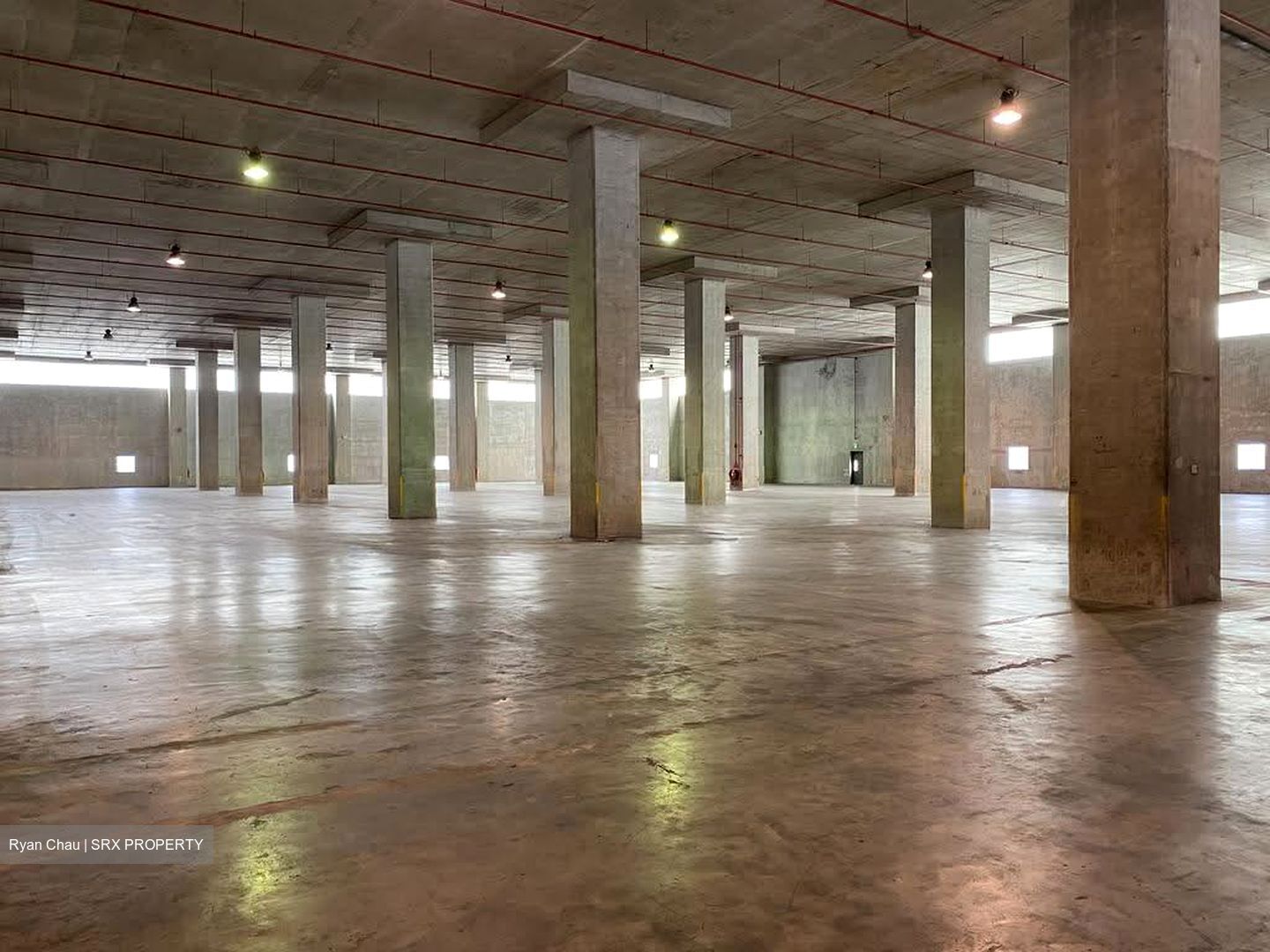 Benoi Sector (D22), Warehouse #608715411